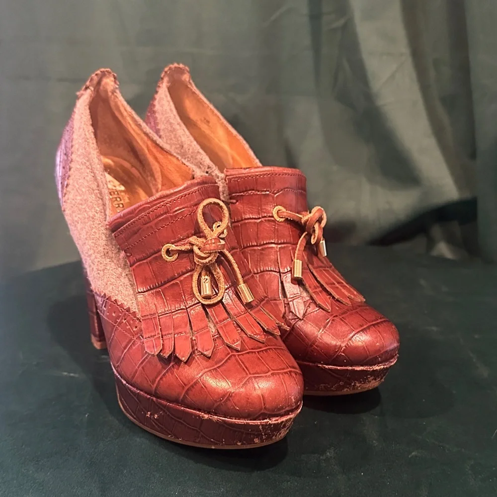 Sperry Oxford‎ women’s size 7